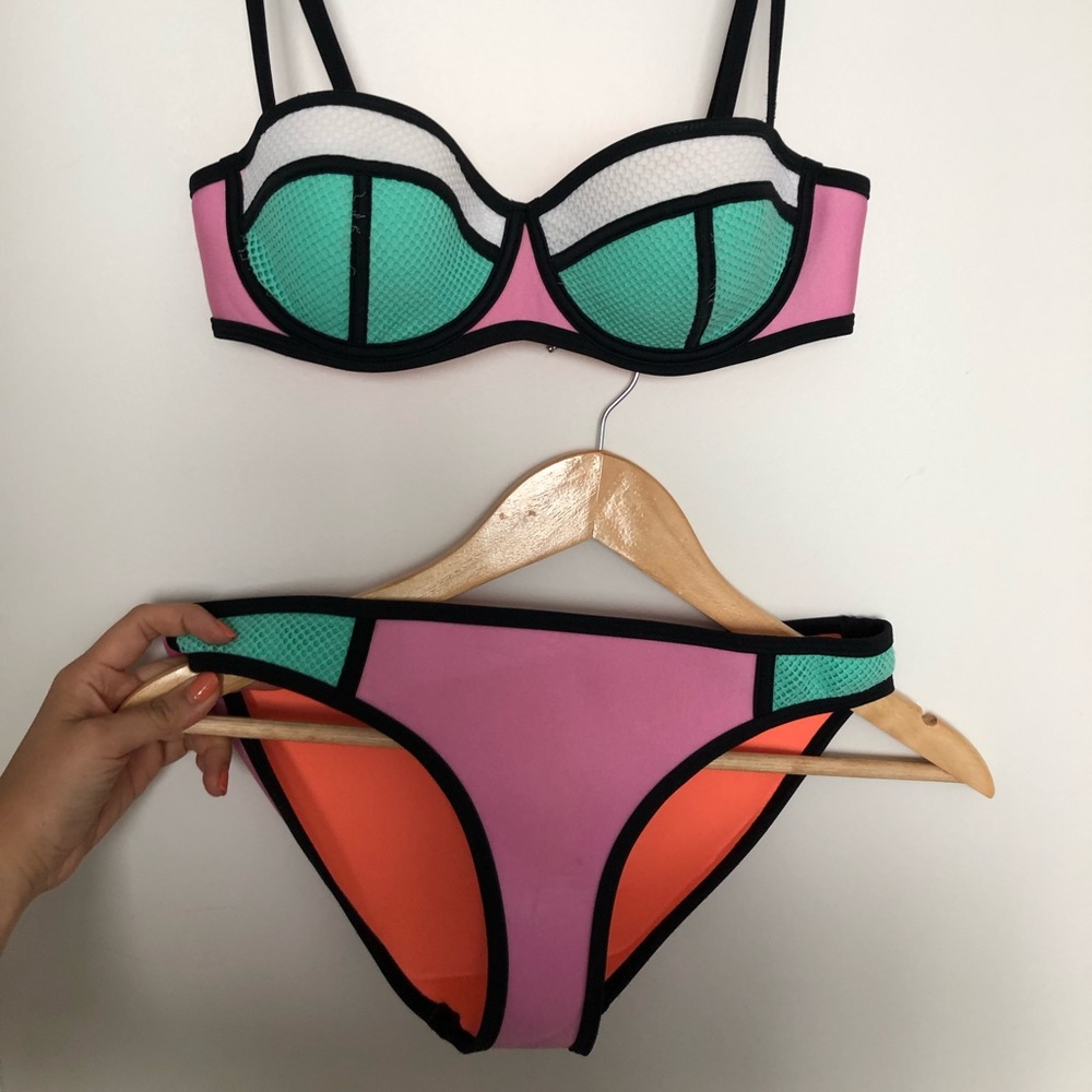 Triangl bikini set size M